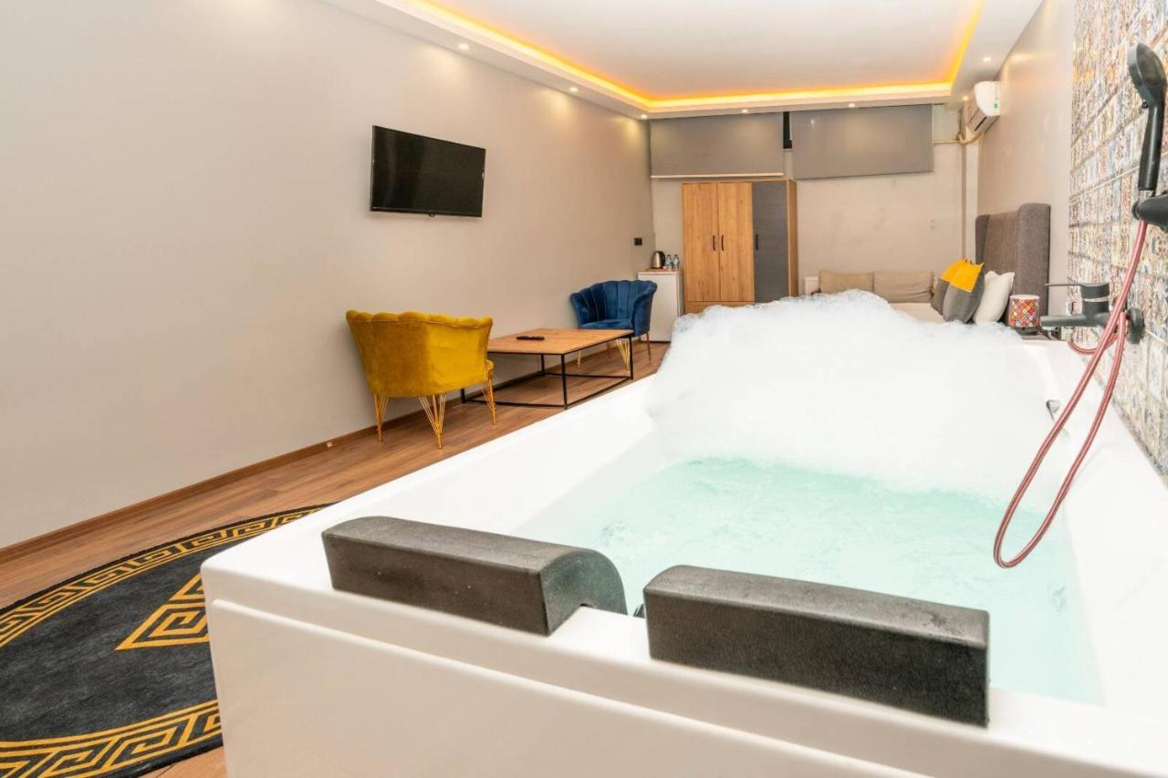 Comfort Inn Suites Стамбул Екстер'єр фото